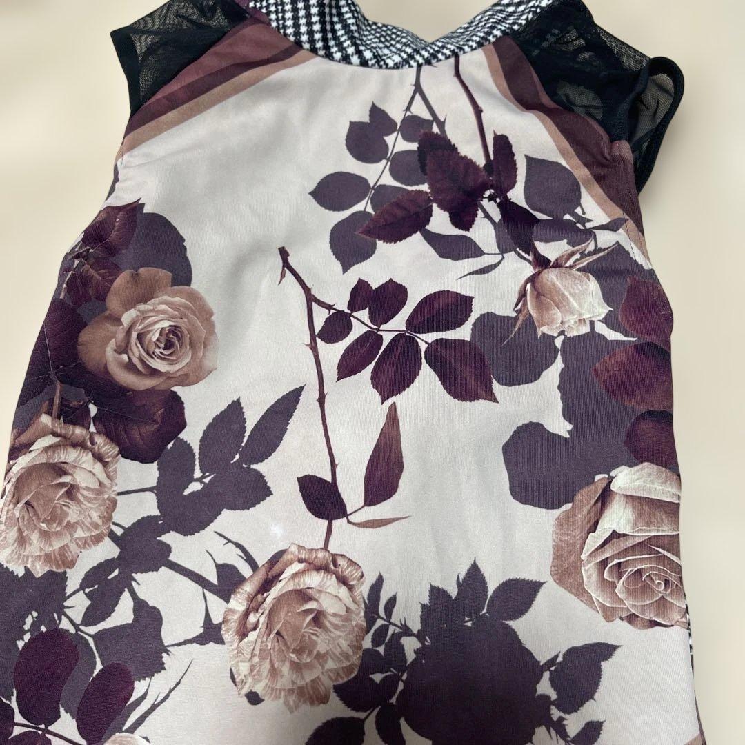 い*ご様 stina スティナ　ジュニアレオタード花柄ハイネックレオタード