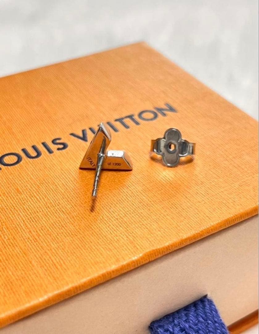 LOUIS VUITTON ピアスセット シルバー