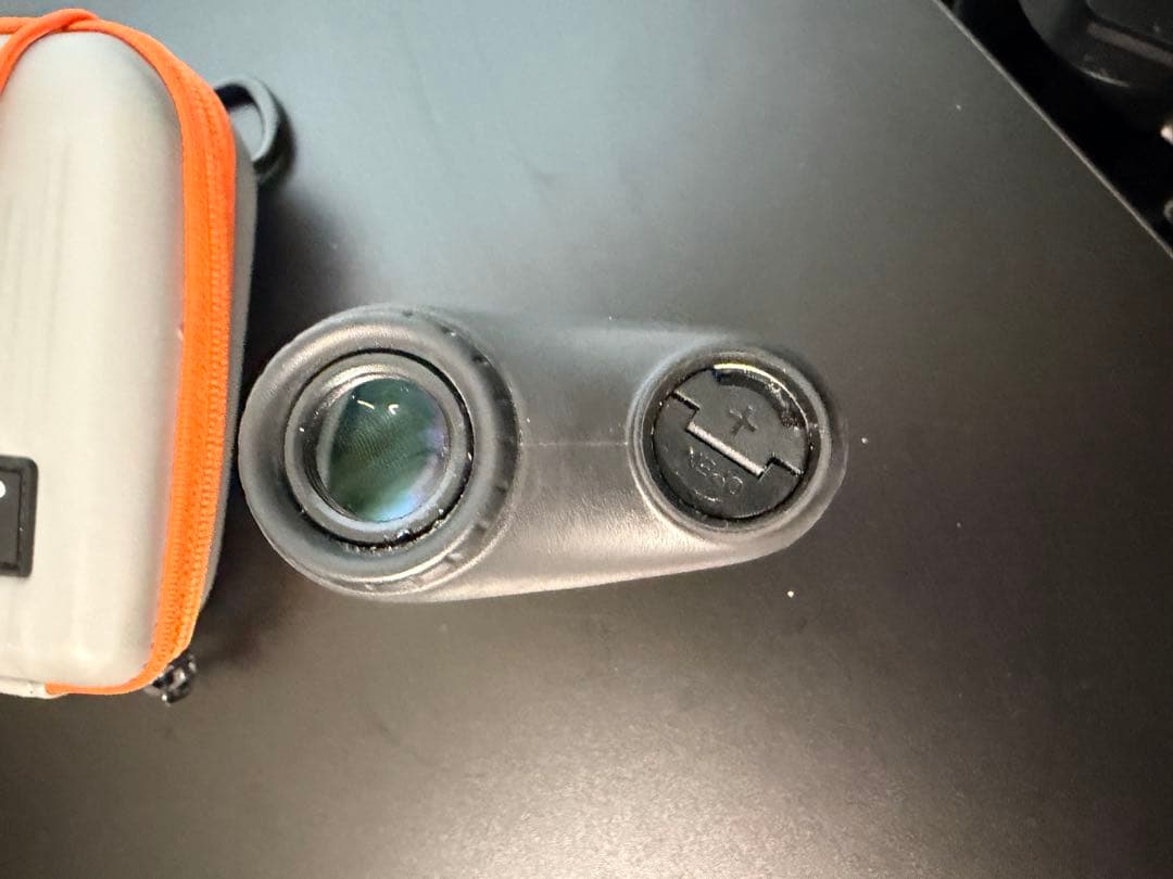 Bushnell ゴルフ用Tour V5 距離計 ケース付き