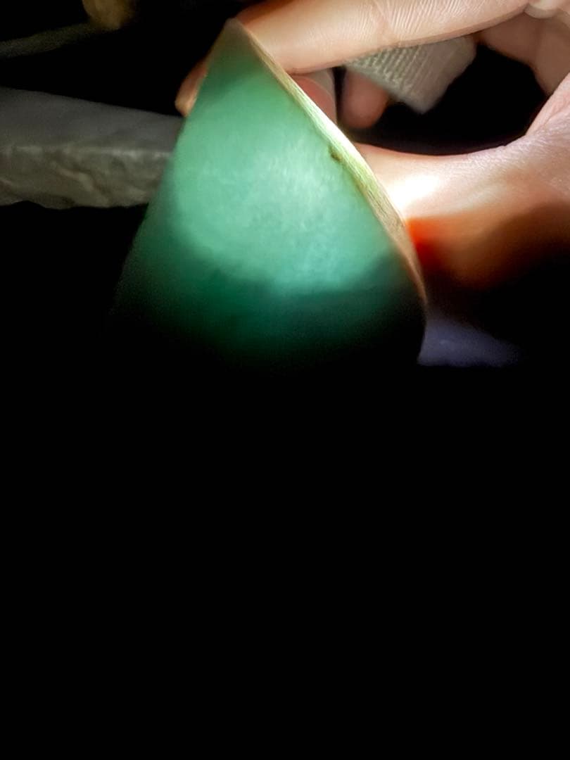 糸魚川翡翠 原石 192g