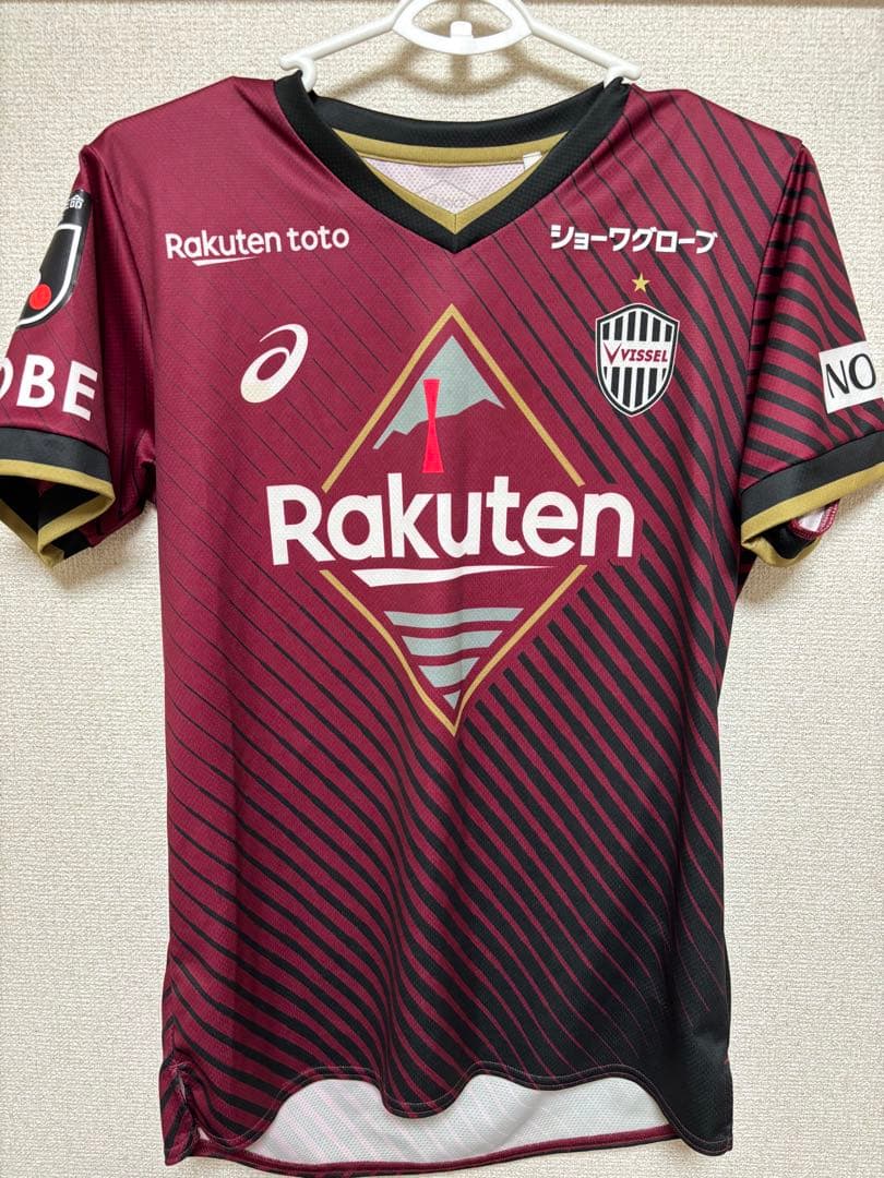 ヴィッセル神戸　ジェアンパトリッキ　Mサイズ。