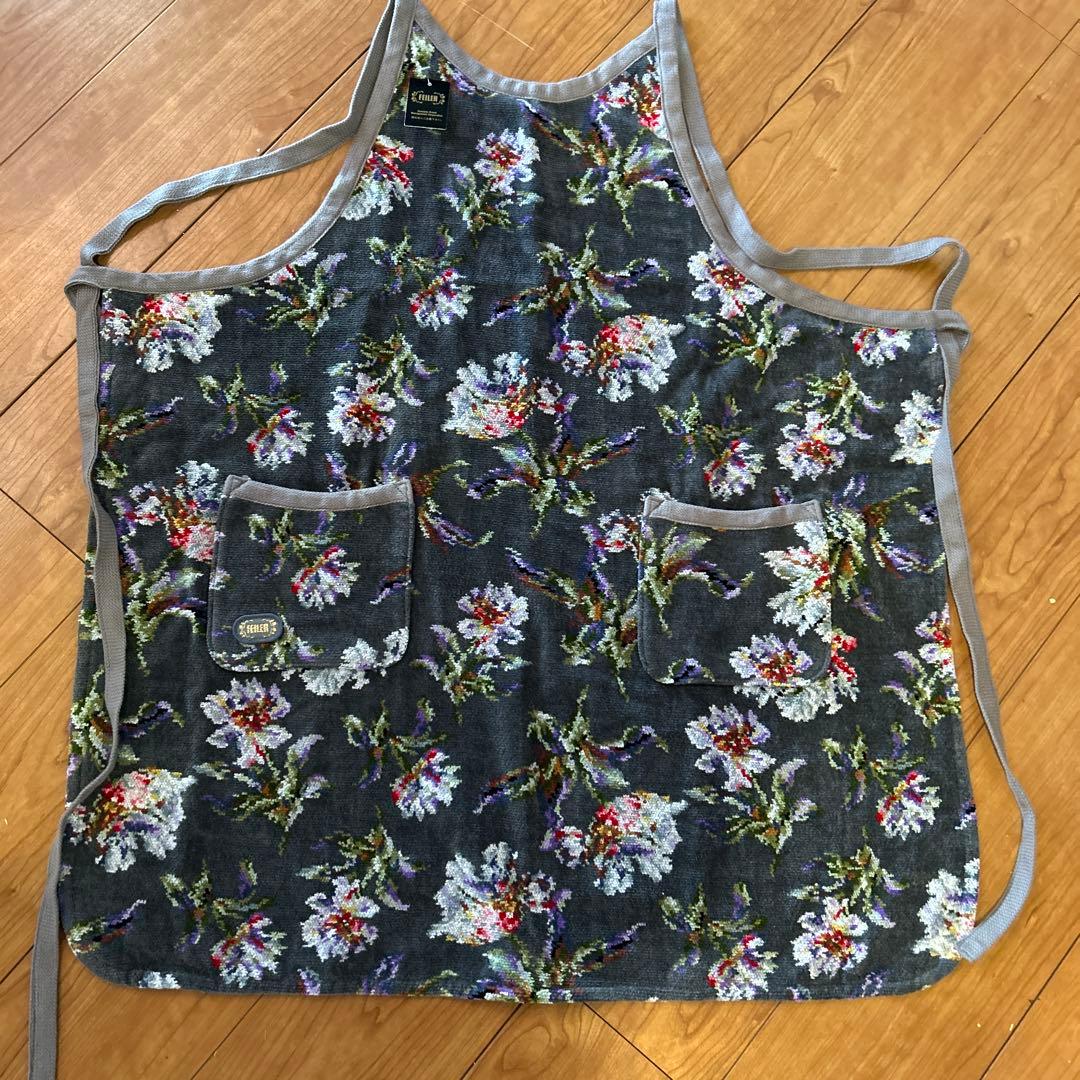 新品タグ付き　フェイラー　エプロン　ブルージュ　チューリップ