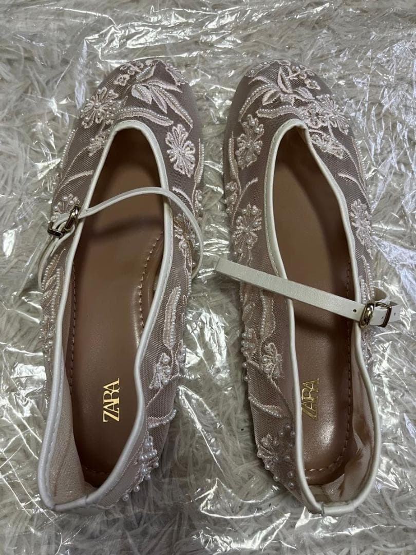 ZARA ザラ刺繍入りメッシュ バレリーナシューズ37